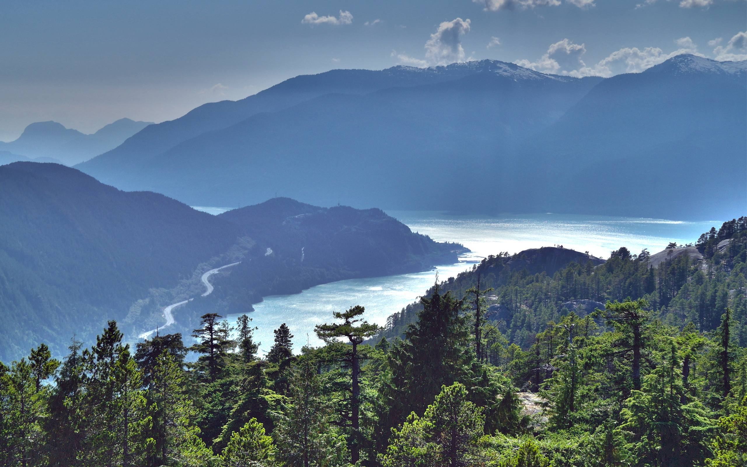 穿越时空的山水画卷：现代科技与古风山水的完美邂逅详细内容1