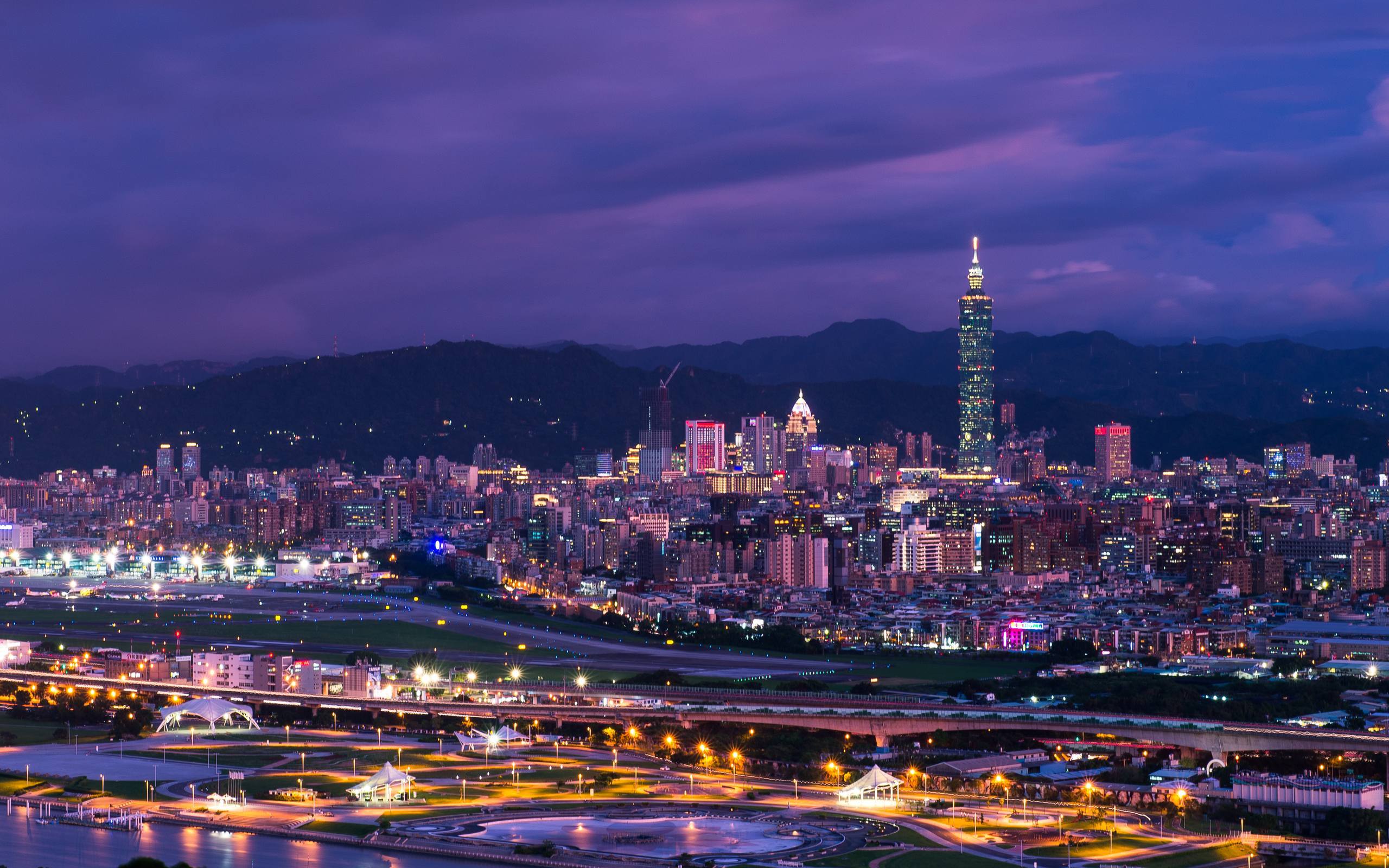 桂林山水画卷：1920x1080高清壁纸，带你走进二次元的仙境详细内容1
